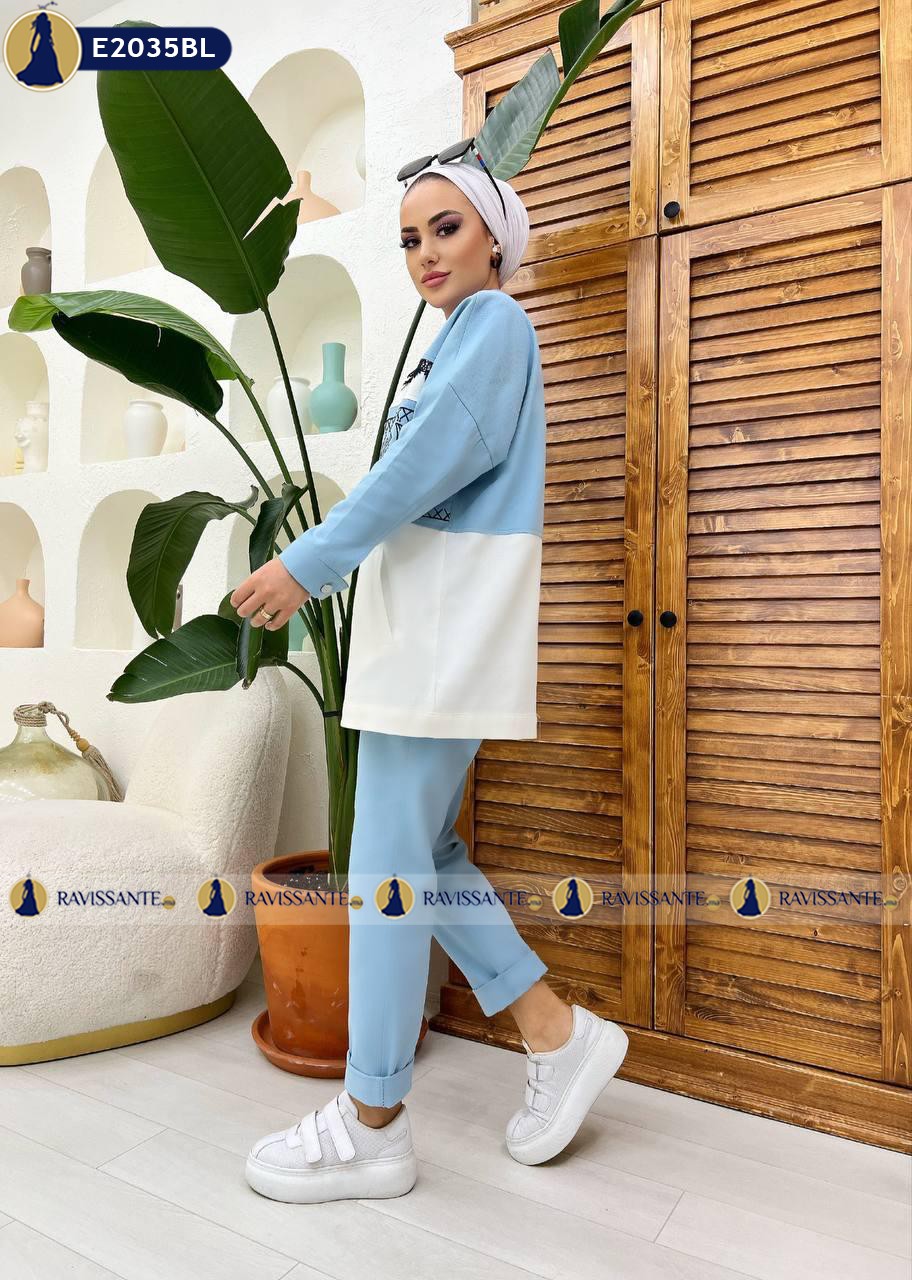 1225-Ensemble-bicolore-brode-Bleu-ciel-E2025BL.jpg